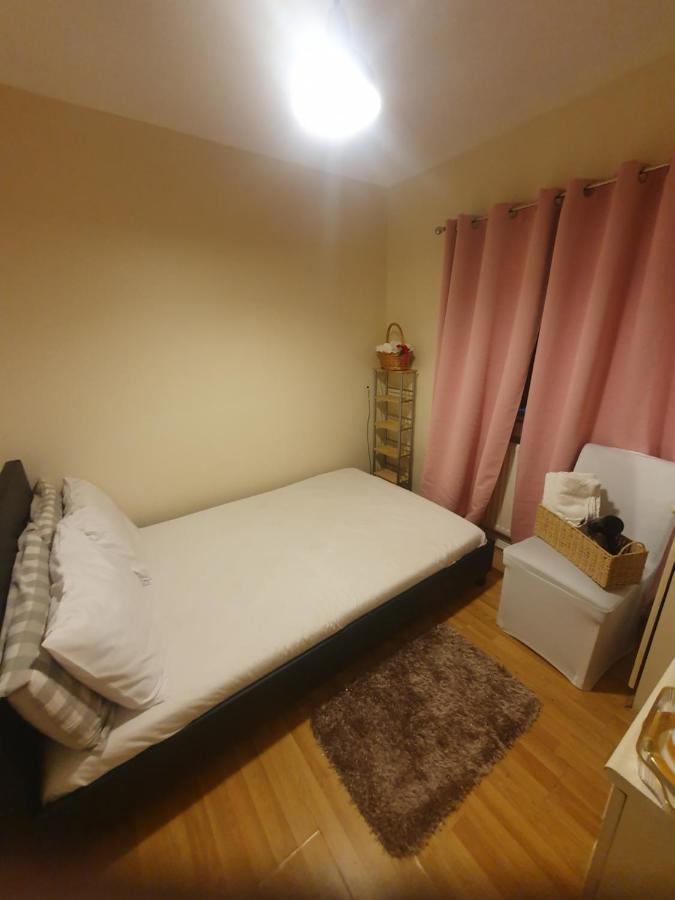 Double Size And Single Room In Barking Barking  Room photo